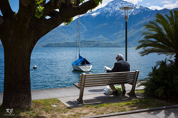 Street Photography at Lago di Como.