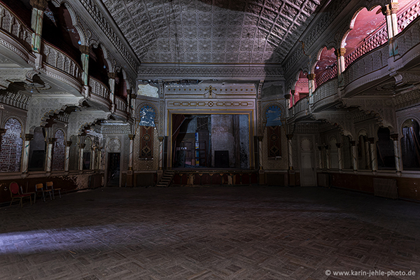 abandoned theatre